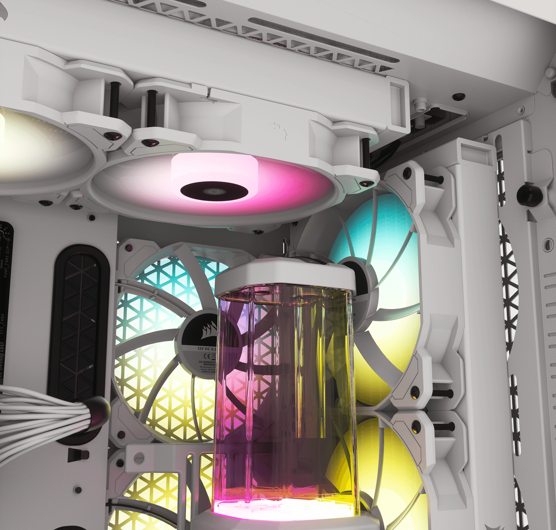 5000D AIRFLOW 強化ガラス製ミッドタワー ATX PC ケース — ホワイト
