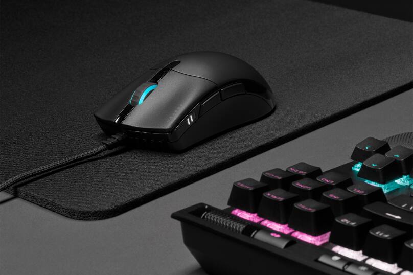 corsair sabre rgb pro champion series gaming mouse